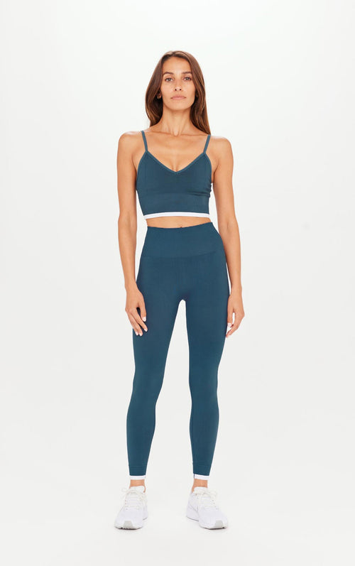 FORM SEAMLESS 25IN MIDI PANT BLUE